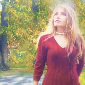 Meet your Posher, Angie